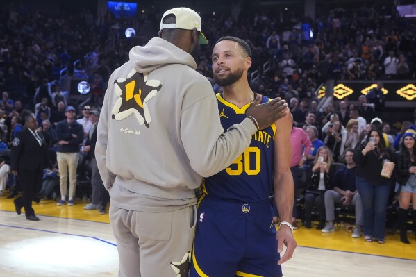 Who is better lebron or curry 218 top